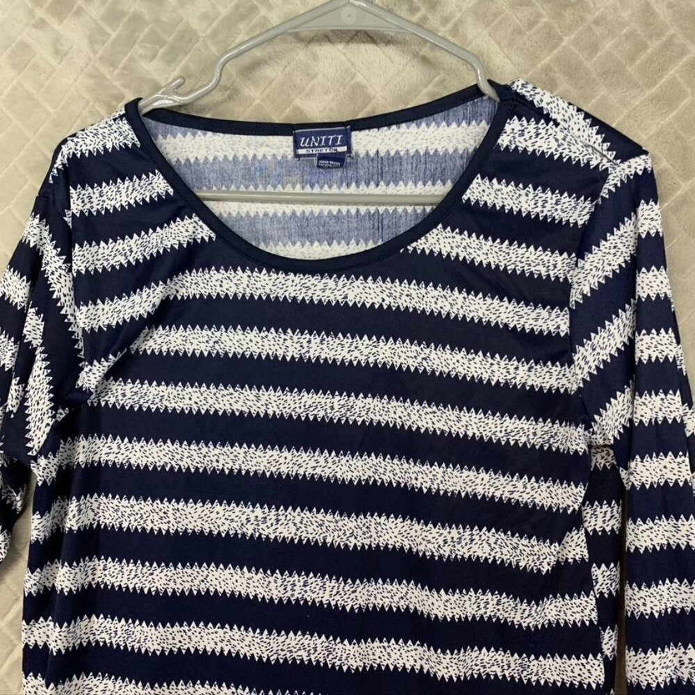 Uniti Shirt Womens Small Navy Blue Striped Zig Zag 3/4 Sleeve - Picture 2 of 14